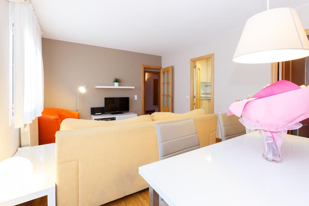 Letsgo Sagrada Familia Penthouse Appartement Barcelona Buitenkant foto