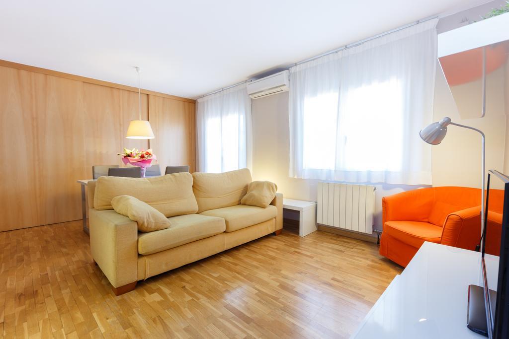 Letsgo Sagrada Familia Penthouse Appartement Barcelona Buitenkant foto